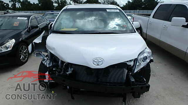 TOYOTA SIENNA 2015 - 5TDYK3DC9FS615106