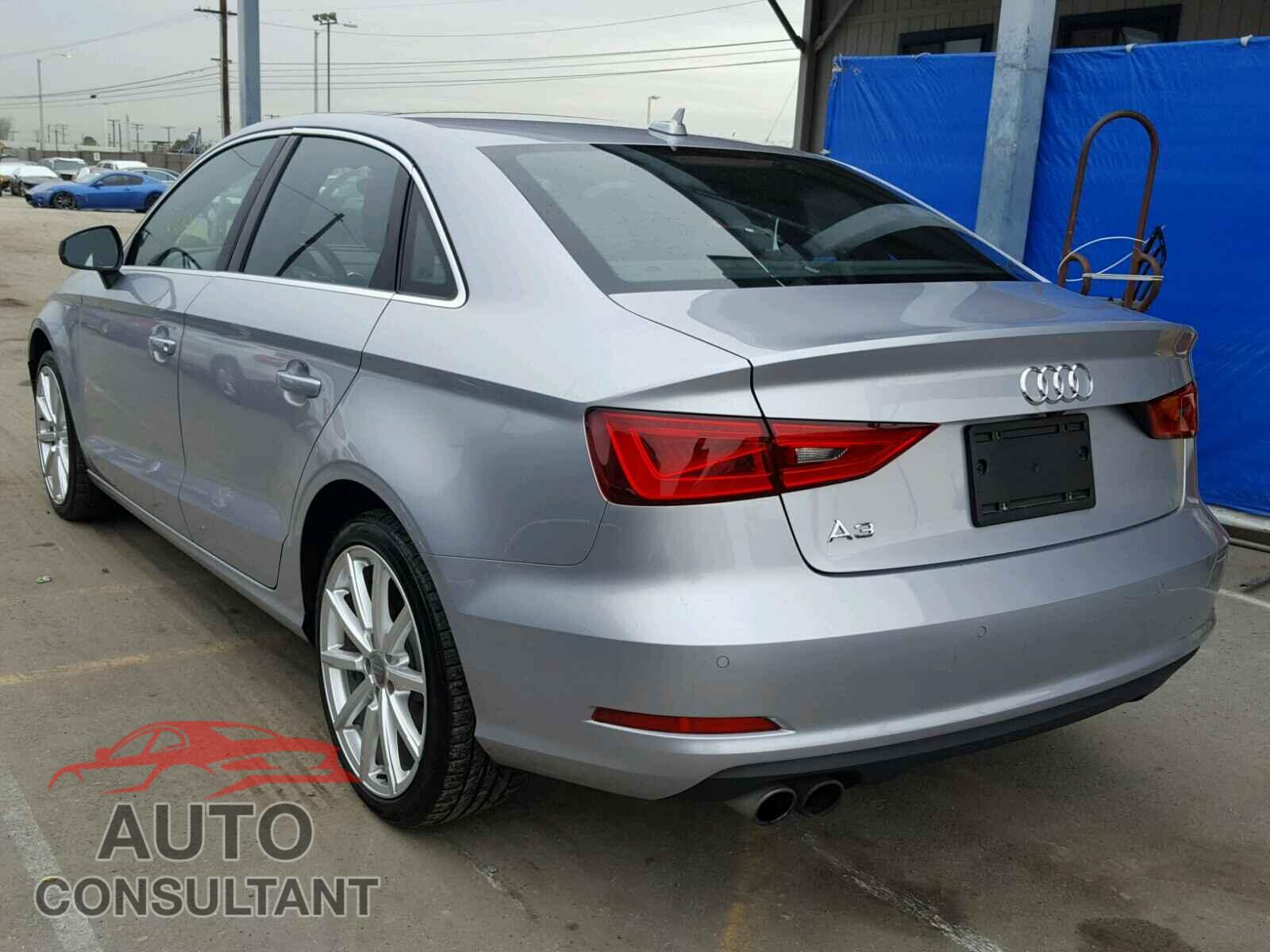 AUDI A3 2015 - WAUCCGFF4F1143512