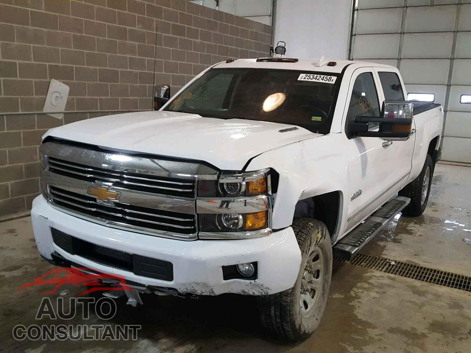 CHEVROLET SILVERADO 2015 - 1GC1KXE84FF574578