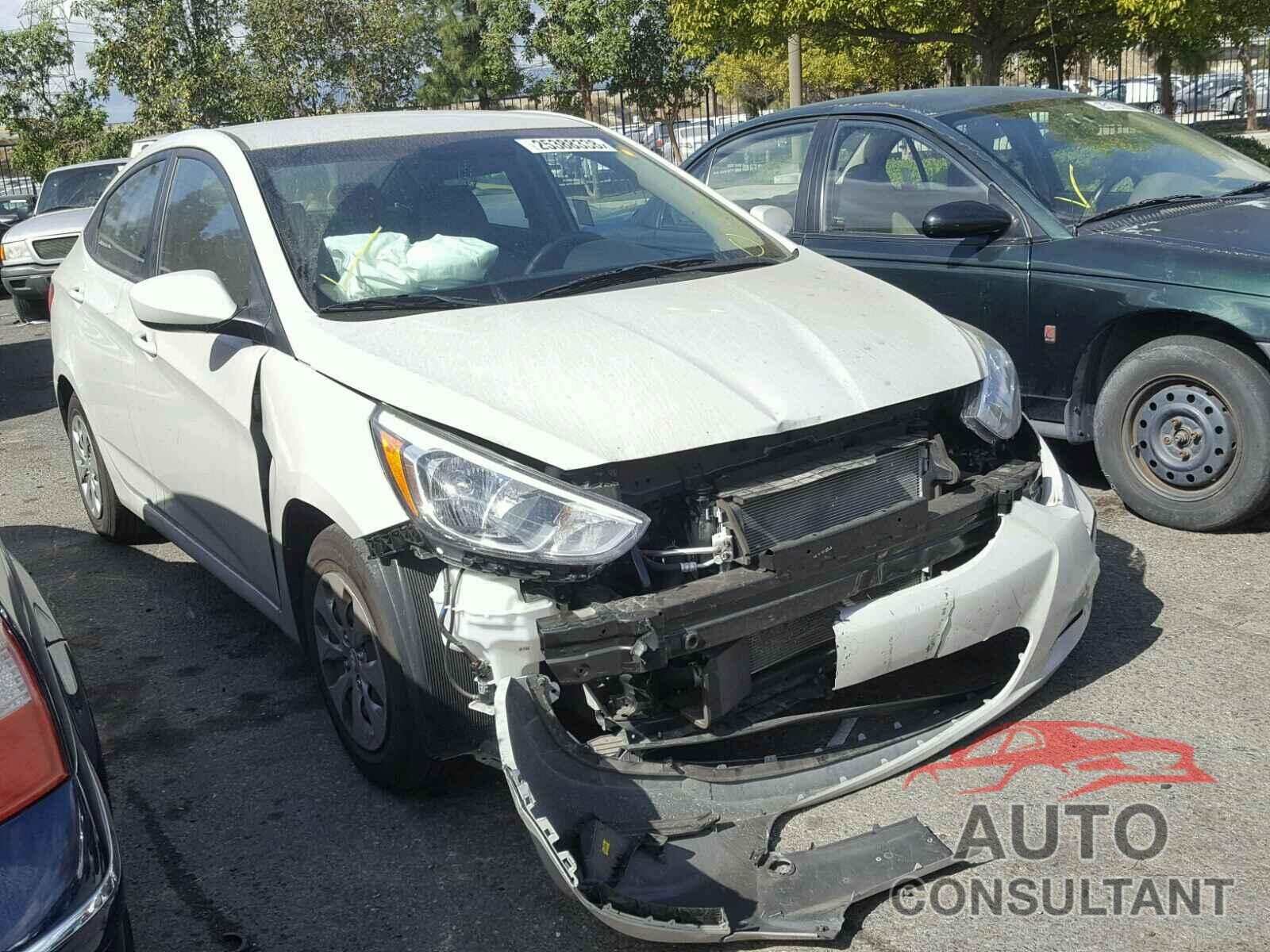 HYUNDAI ACCENT 2017 - KMHCT4AE0HU224973