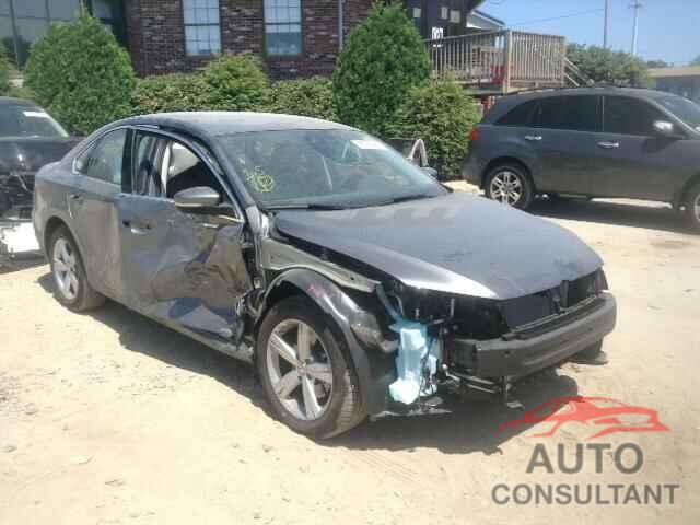 VOLKSWAGEN PASSAT 2015 - 1VWAT7A30FC099873