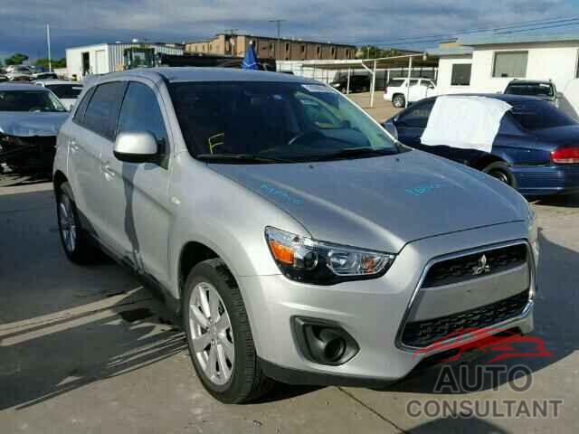 MITSUBISHI OUTLANDER 2015 - 4A4AP3AU5FE015553