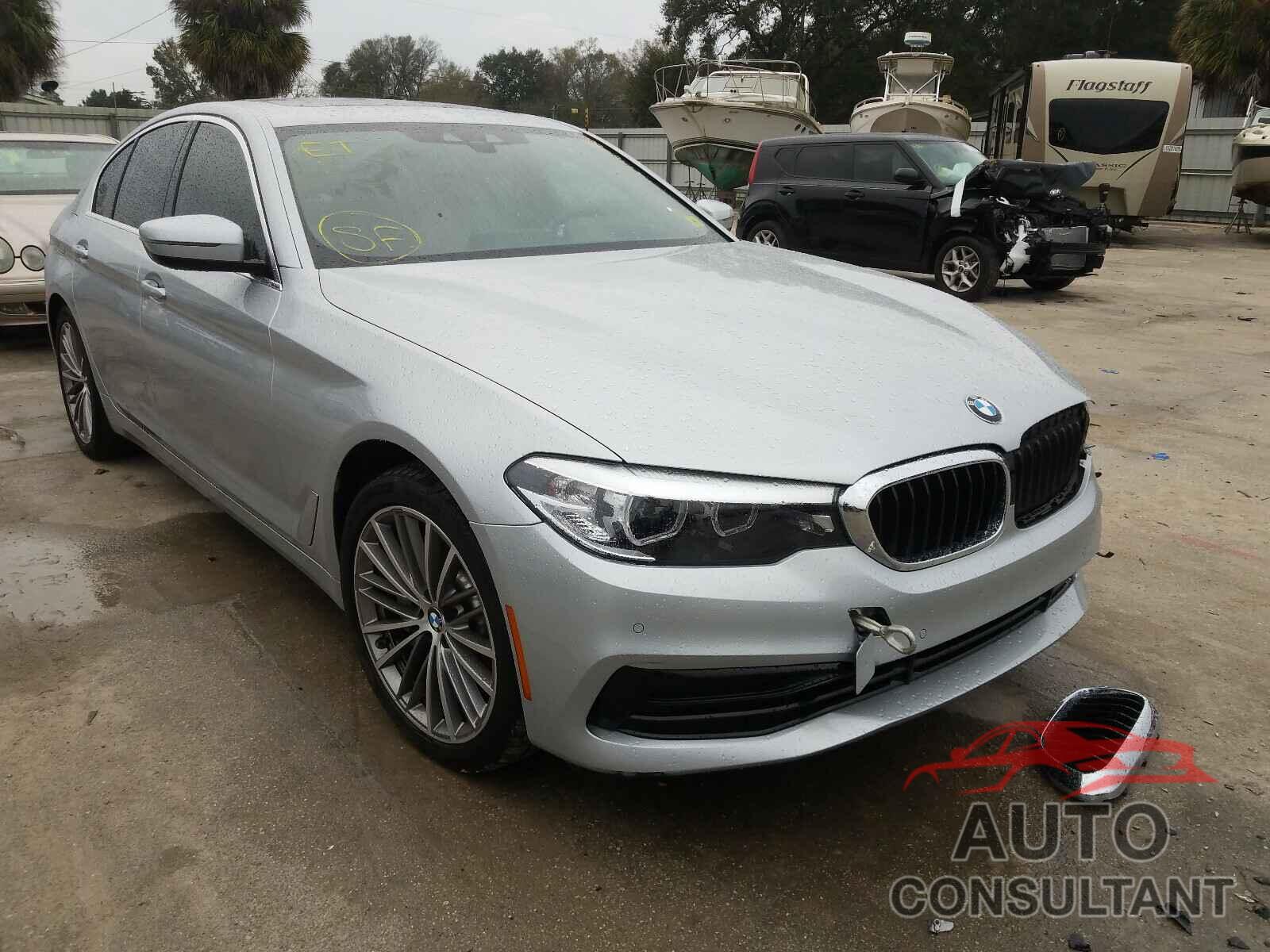 BMW 5 SERIES 2019 - WBAJA5C57KG901184