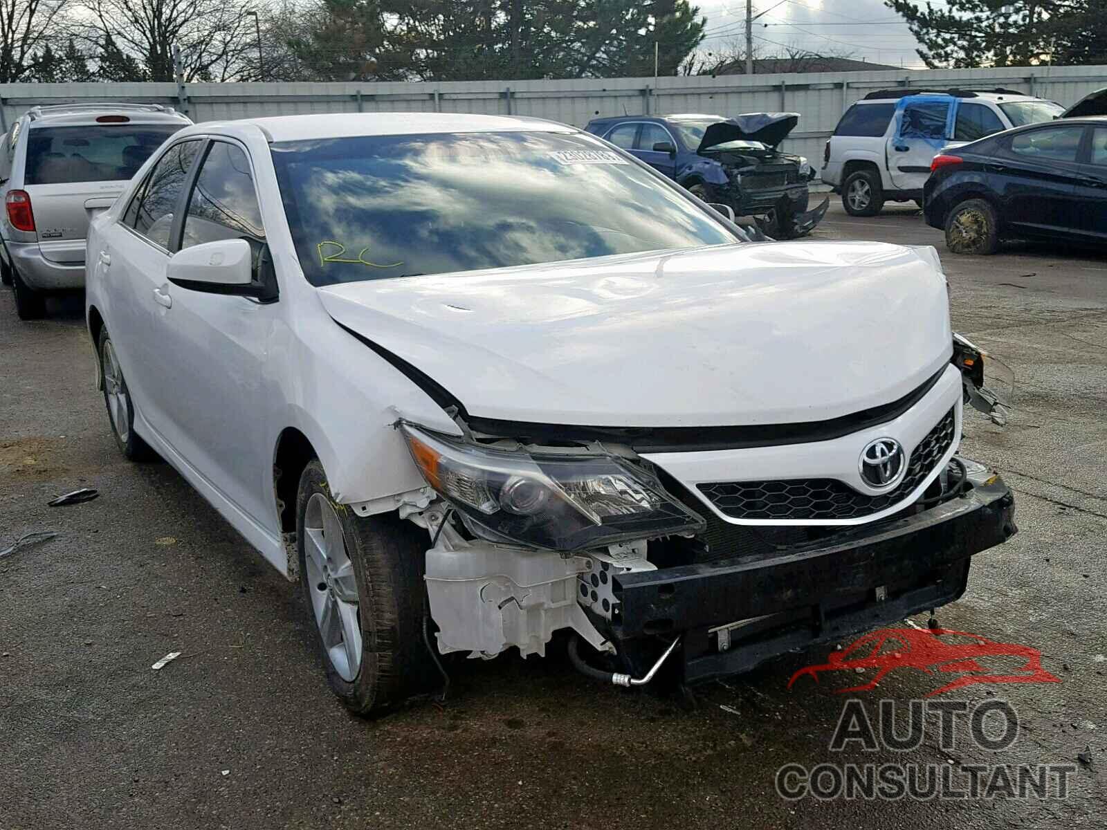 TOYOTA CAMRY 2013 - 4T1BF1FK9DU700082