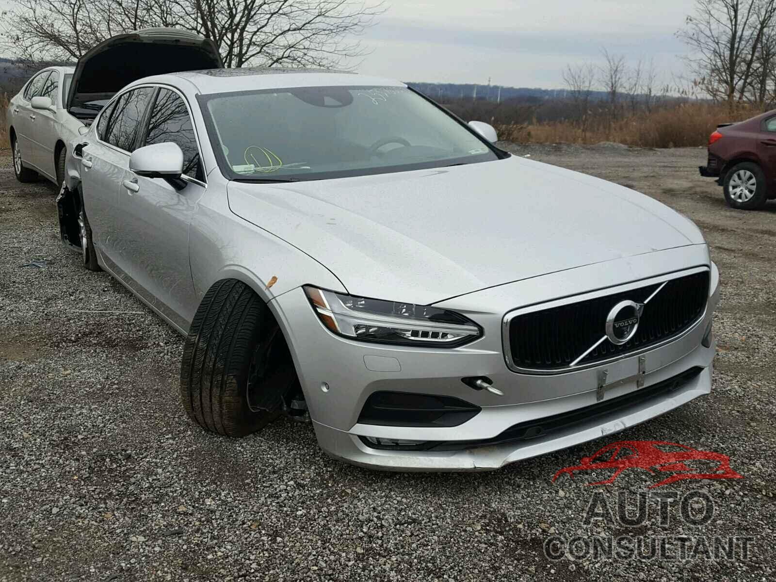 VOLVO S90 2018 - LVY992MK4JP016112