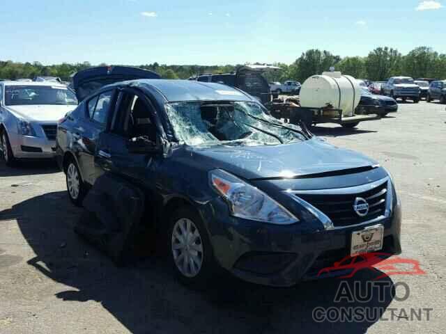 NISSAN VERSA 2015 - 3N1CN7AP1FL827426