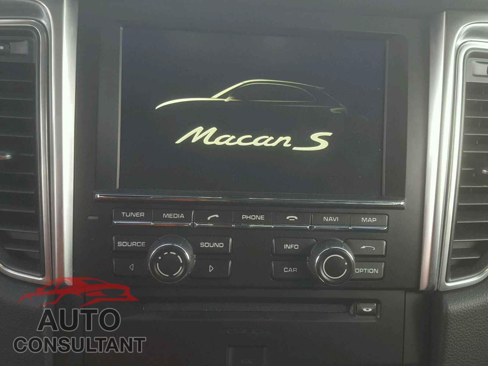 PORSCHE MACAN 2016 - WP1AB2A58GLB52698
