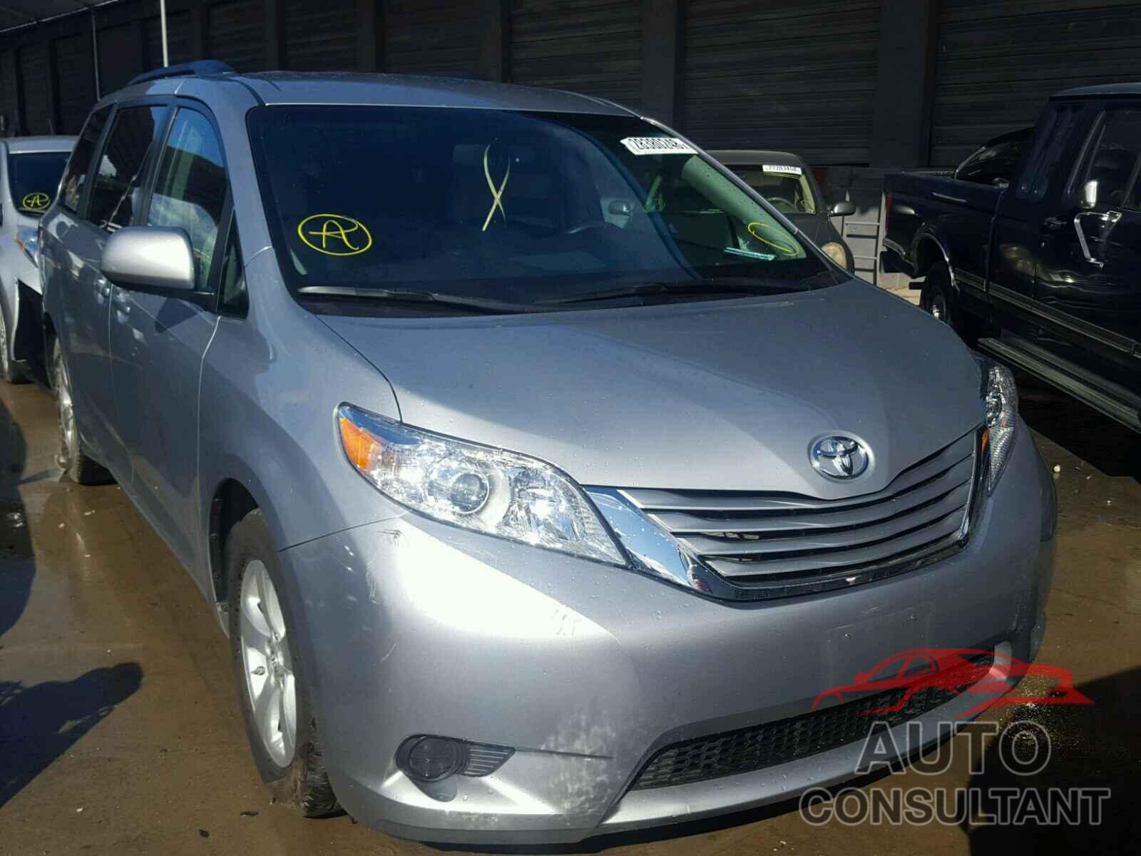 TOYOTA SIENNA 2015 - 5TDKK3DCXFS684697