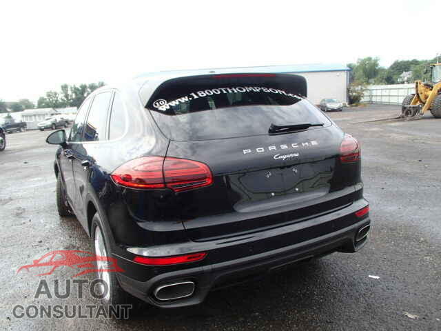 PORSCHE CAYENNE 2016 - WP1AA2A23GLA05312