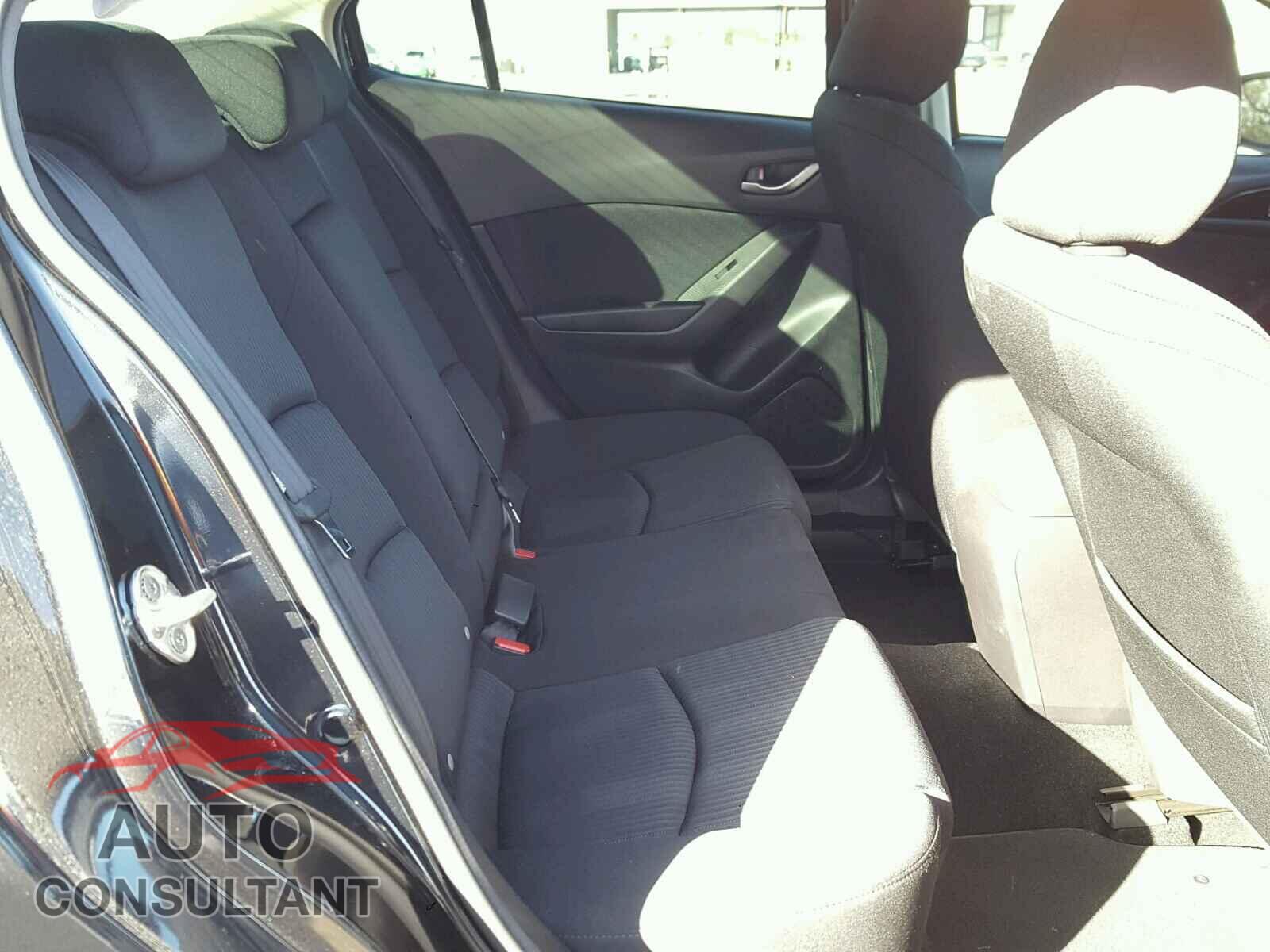 MAZDA 3 2016 - 3MZBM1U74GM326432