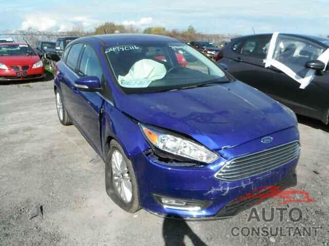 FORD FOCUS 2015 - 1FADP3N21FL331305
