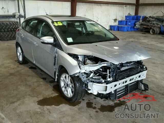 FORD FOCUS 2015 - 1FADP3K23FL242842