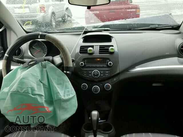 CHEVROLET SPARK 2015 - KL8CB6S98FC810627