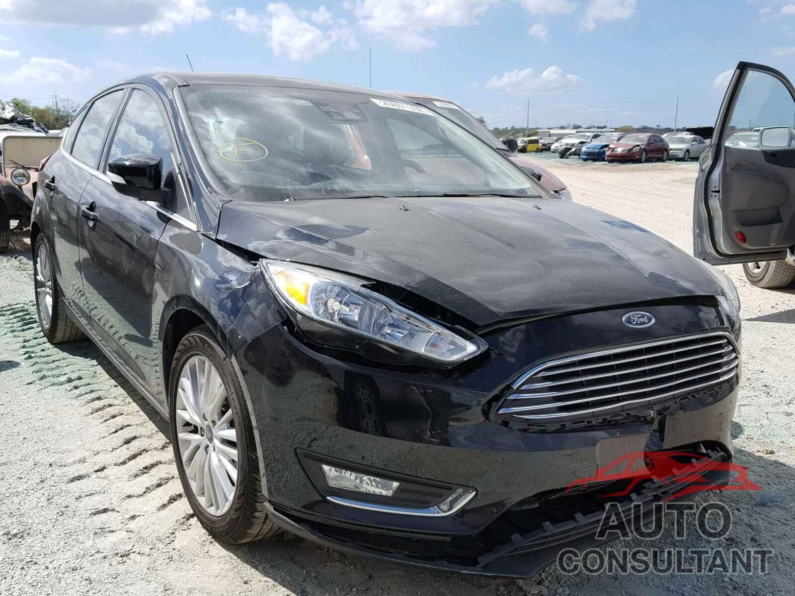 FORD FOCUS 2017 - 1FADP3N20HL212891