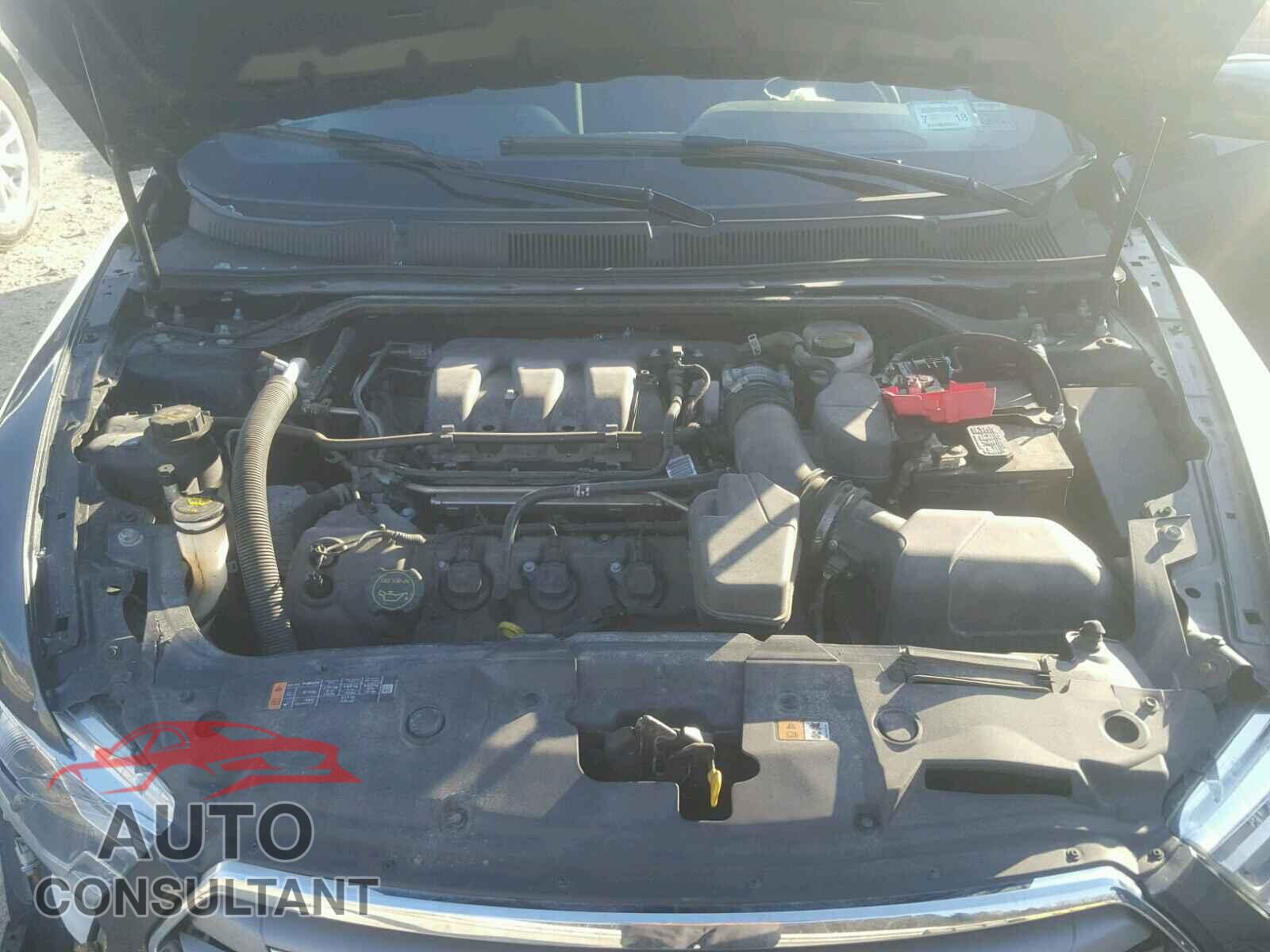 FORD TAURUS 2015 - 1FAHP2E87FG105214