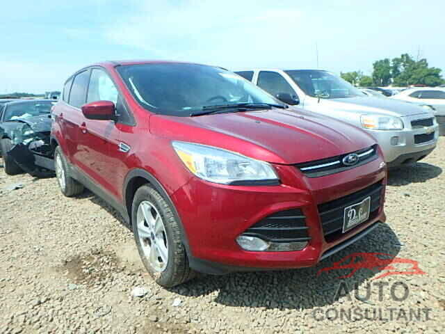FORD ESCAPE 2015 - 1FMCU0GX5FUC35768