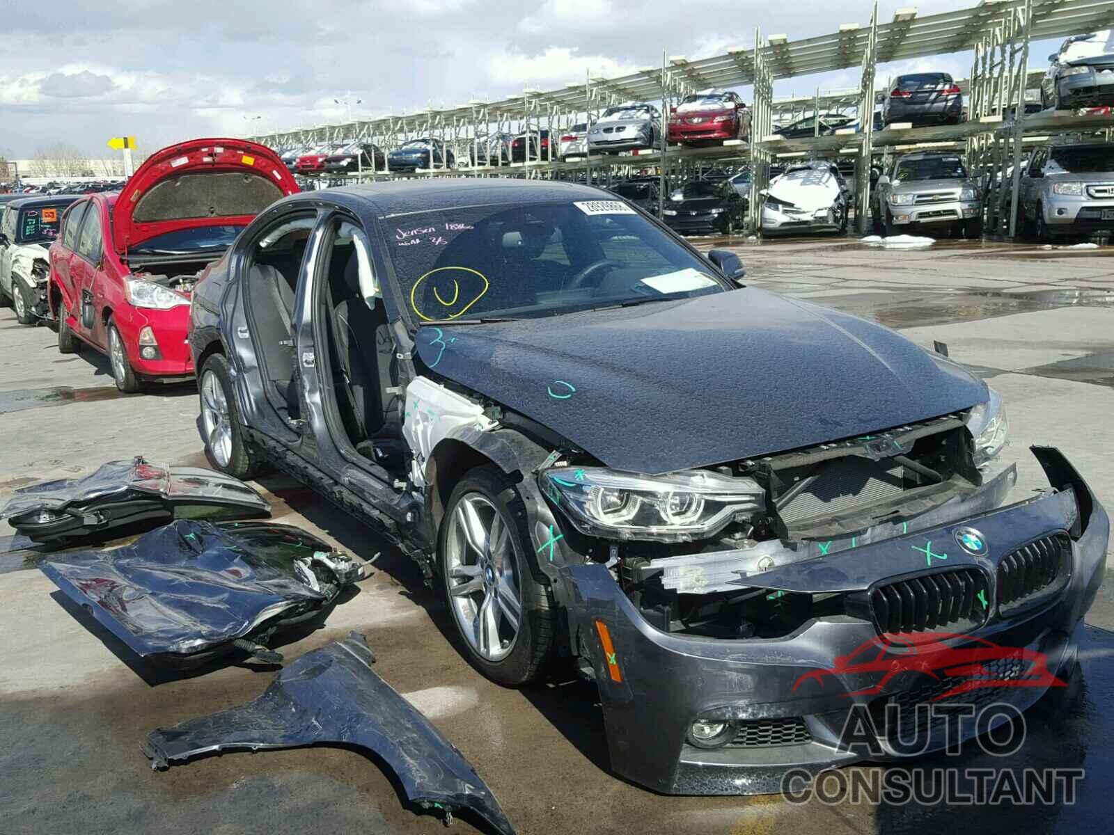 BMW 3 SERIES 2017 - WBA8B7G30HNU38373