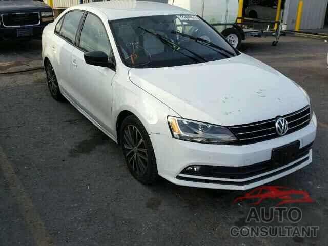 VOLKSWAGEN JETTA 2016 - 3VWD17AJ0GM305999