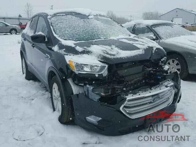FORD ESCAPE 2017 - 1FMCU9G97HUC03140