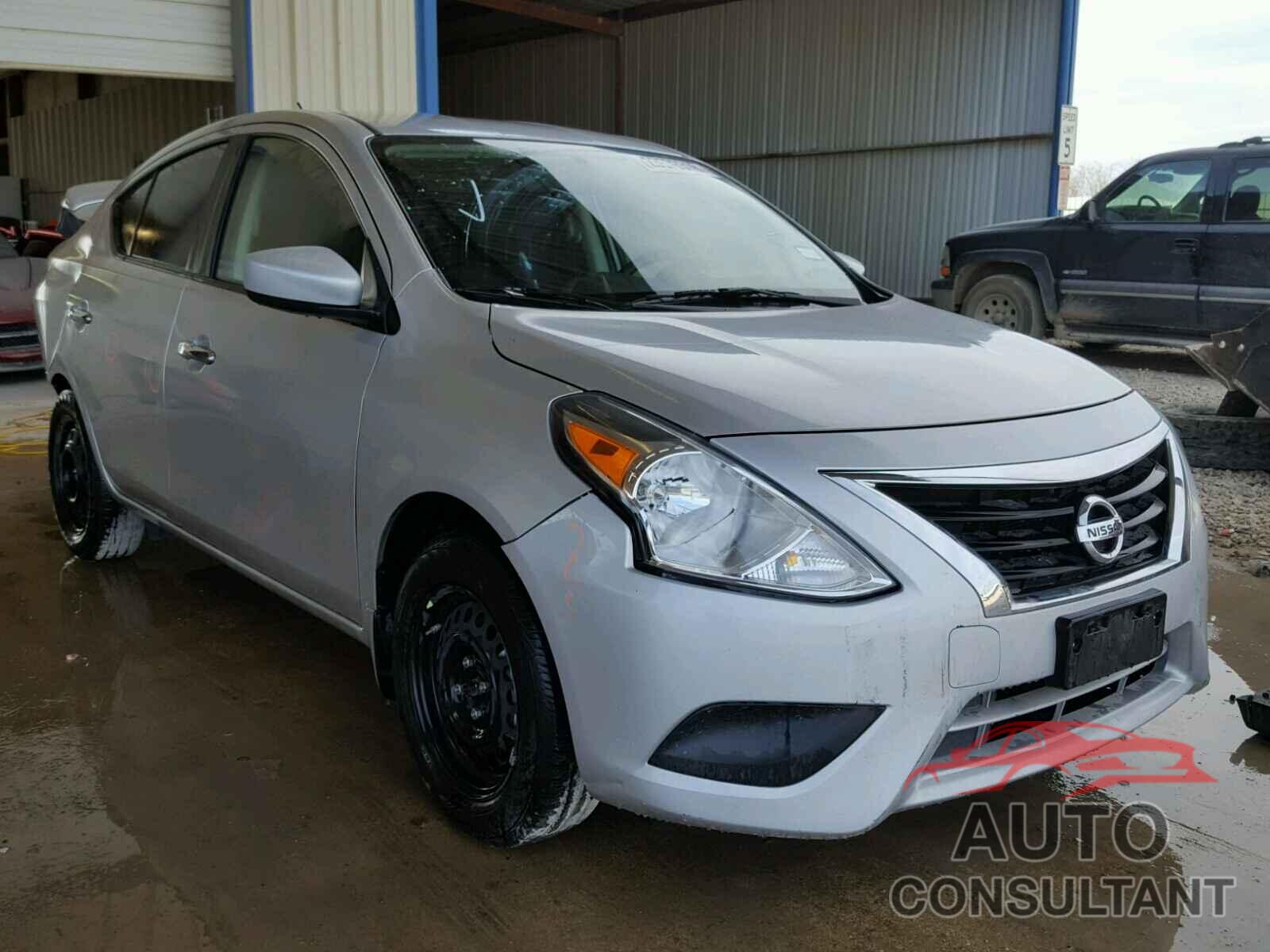 NISSAN VERSA 2015 - 3N1CN7AP5FL921468