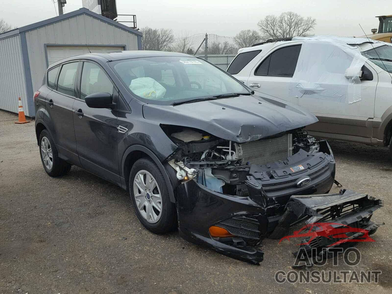 FORD ESCAPE 2015 - 1FMCU0F7XFUA61911