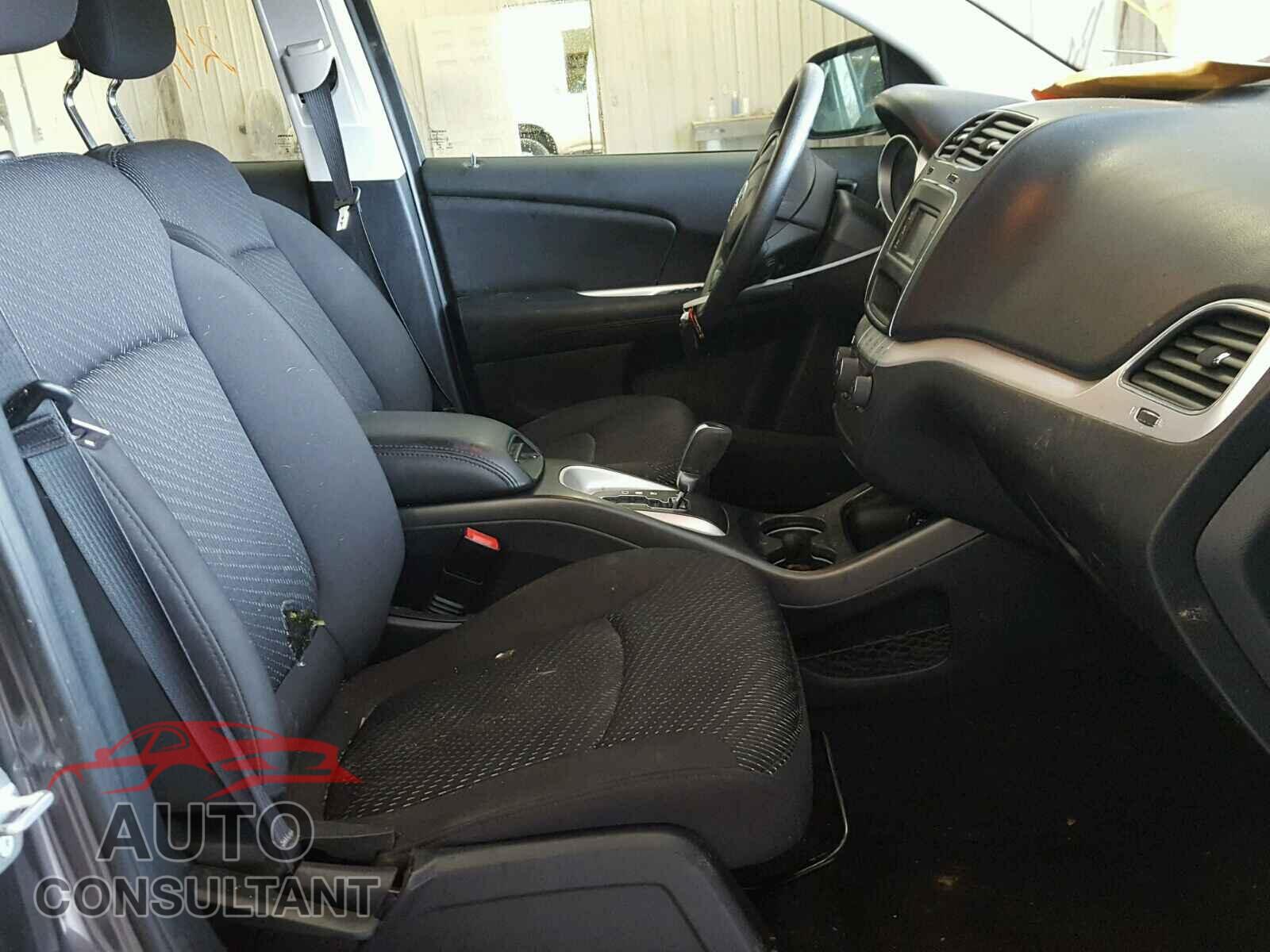 DODGE JOURNEY 2015 - 3C4PDCAB8FT700204