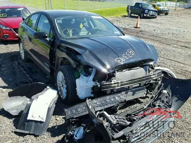 FORD FUSION 2016 - 3FA6P0UU9GR405552