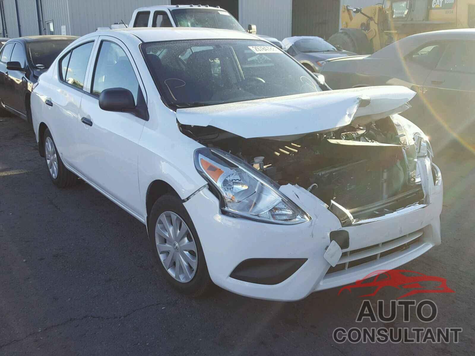 NISSAN VERSA 2015 - 3N1CN7AP1FL950322