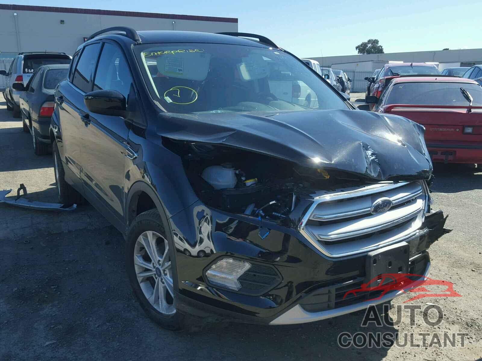 FORD ESCAPE 2018 - 1FMCU0GD3JUA73458