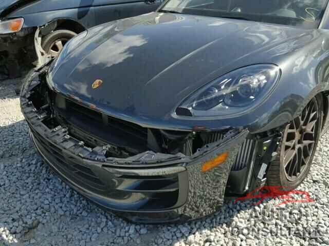 PORSCHE MACAN 2017 - WP1AG2A56HLB53223