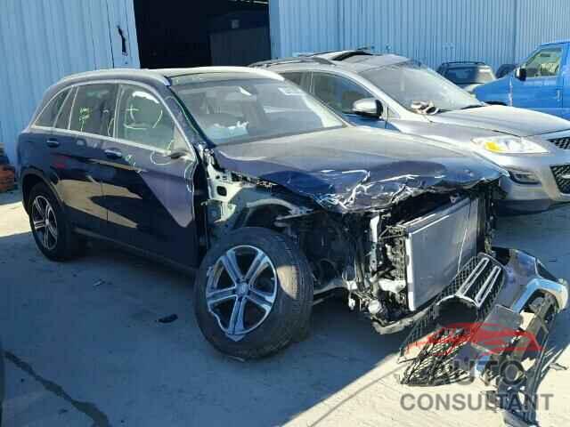 MERCEDES-BENZ GLC300 2016 - WDC0G4KB3GF058414