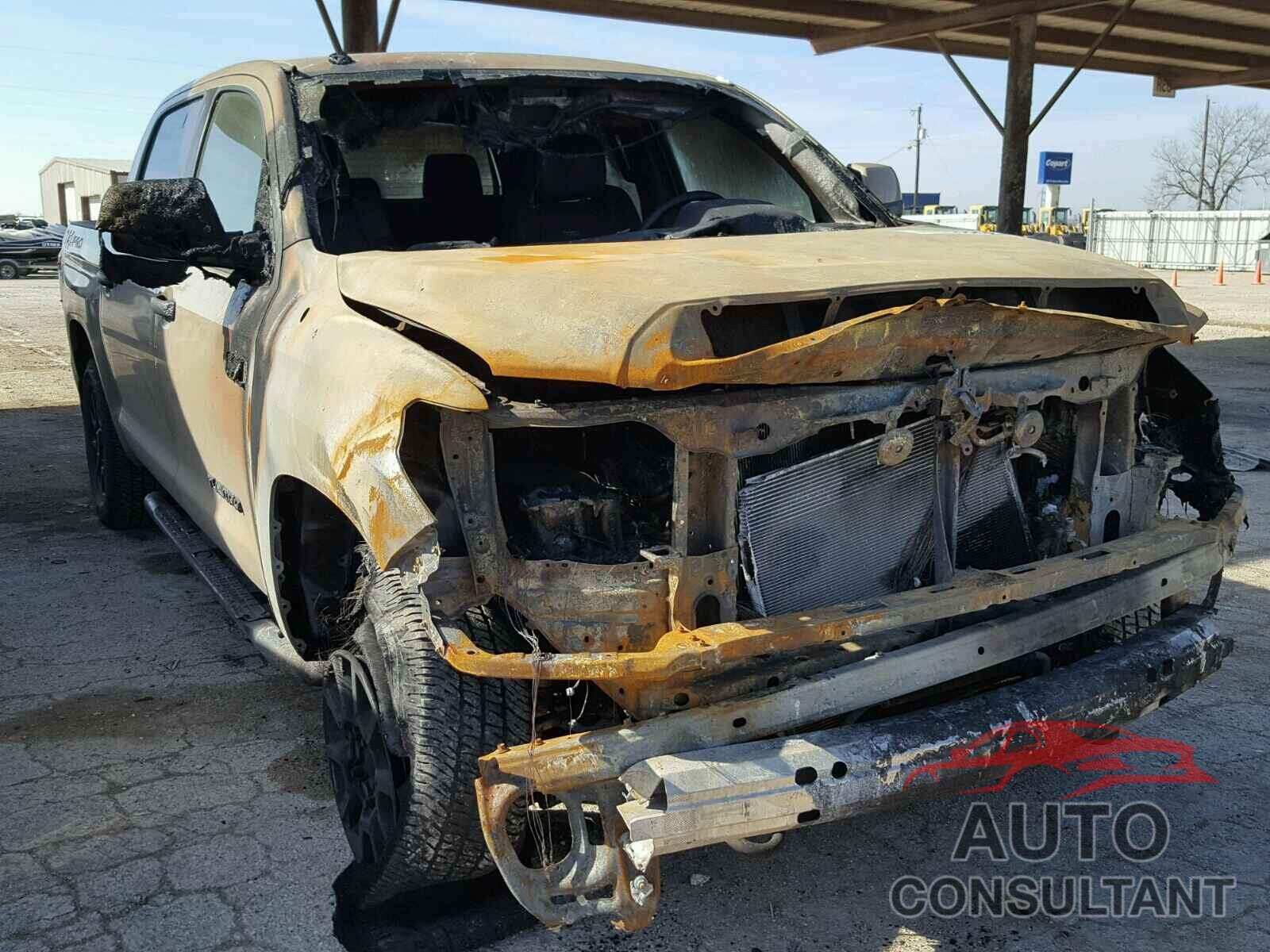 TOYOTA TUNDRA 2016 - 5TFDW5F12GX565350