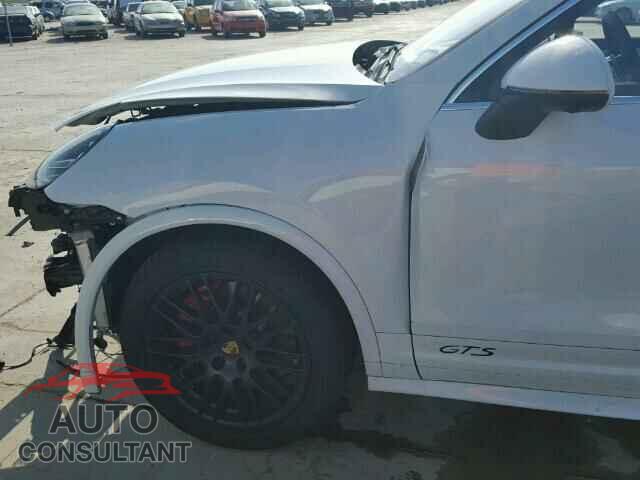 PORSCHE CAYENNE 2016 - WP1AD2A25GLA77927