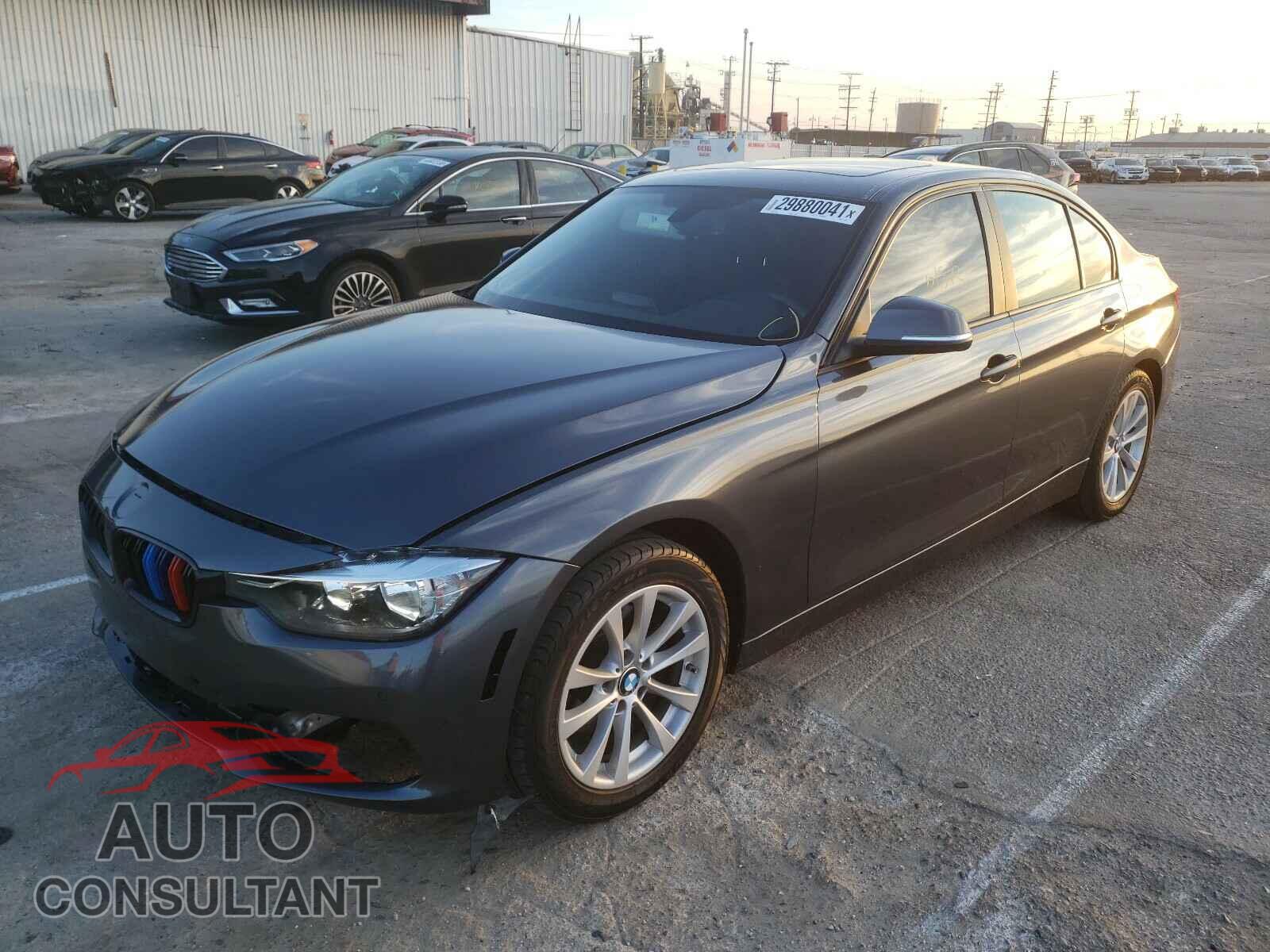 BMW 3 SERIES 2016 - WBA8A9C51GK617267