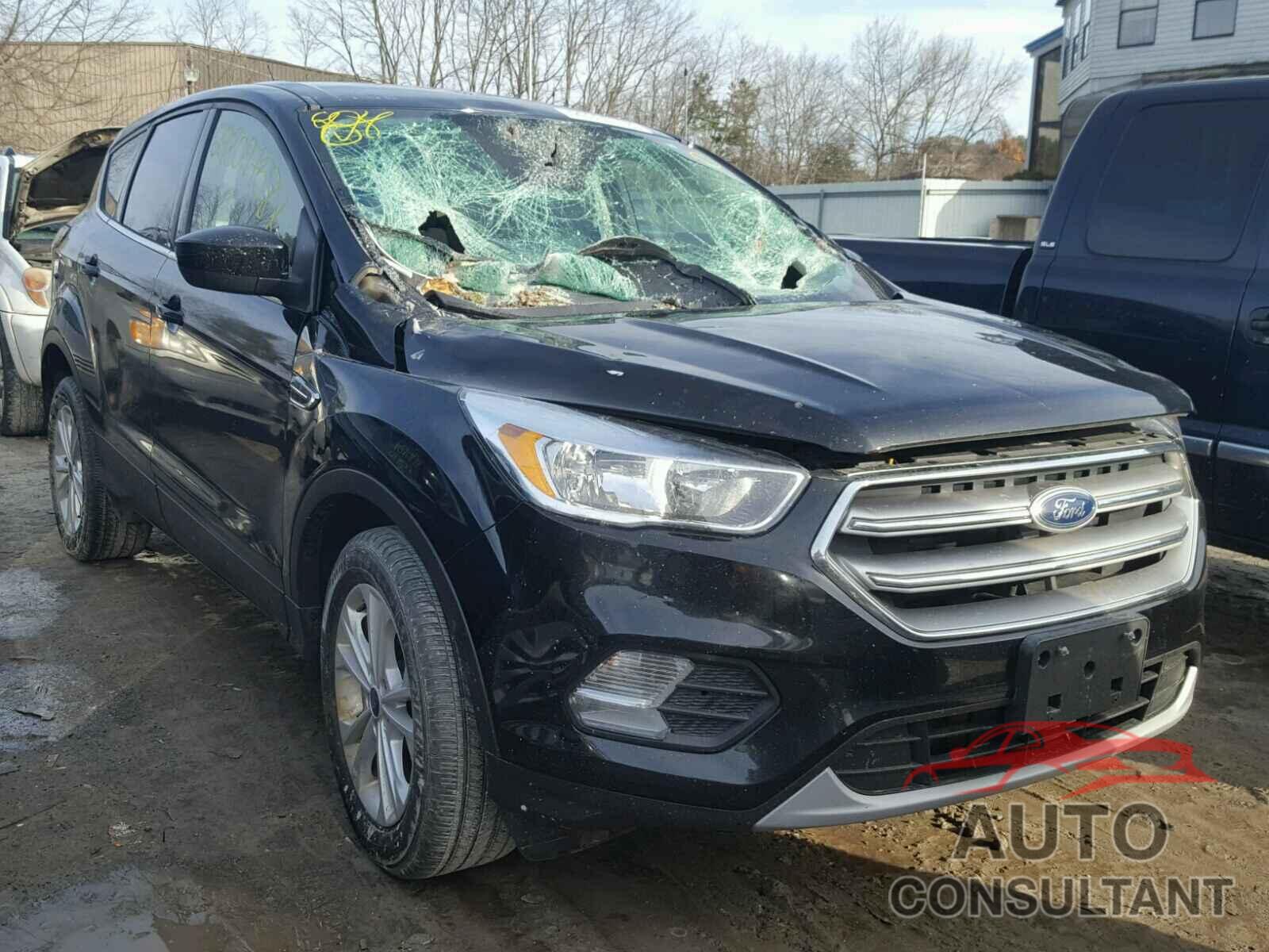 FORD ESCAPE 2017 - 1FMCU0GD0HUB70983