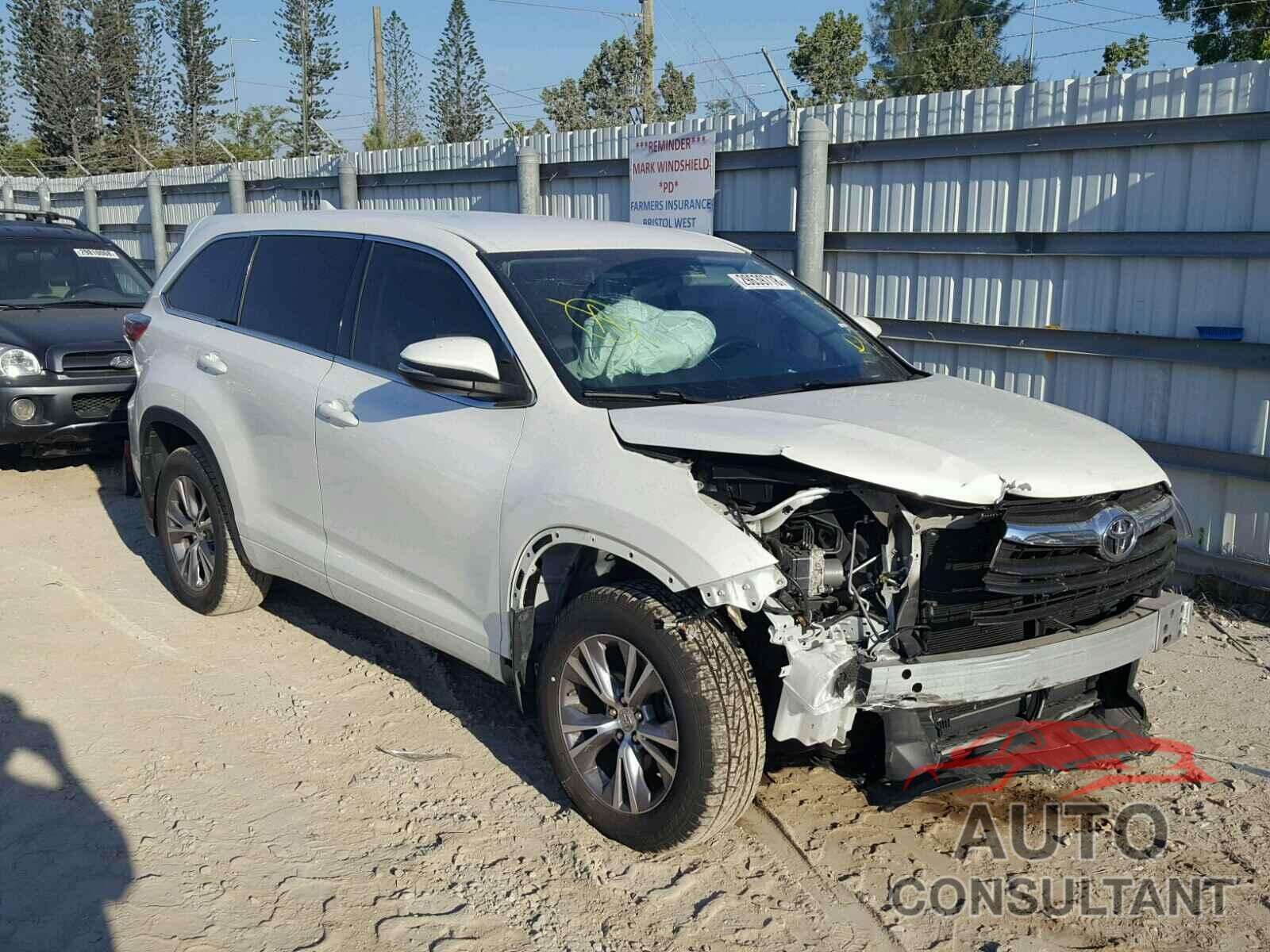 TOYOTA HIGHLANDER 2015 - 5TDBKRFH8FS148617
