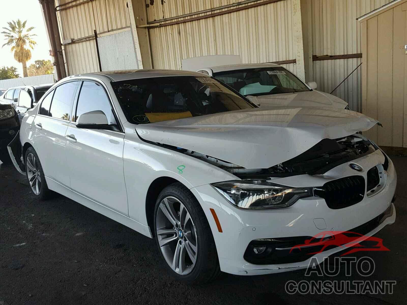 BMW 3 SERIES 2017 - WBA8B9C3XHK885828