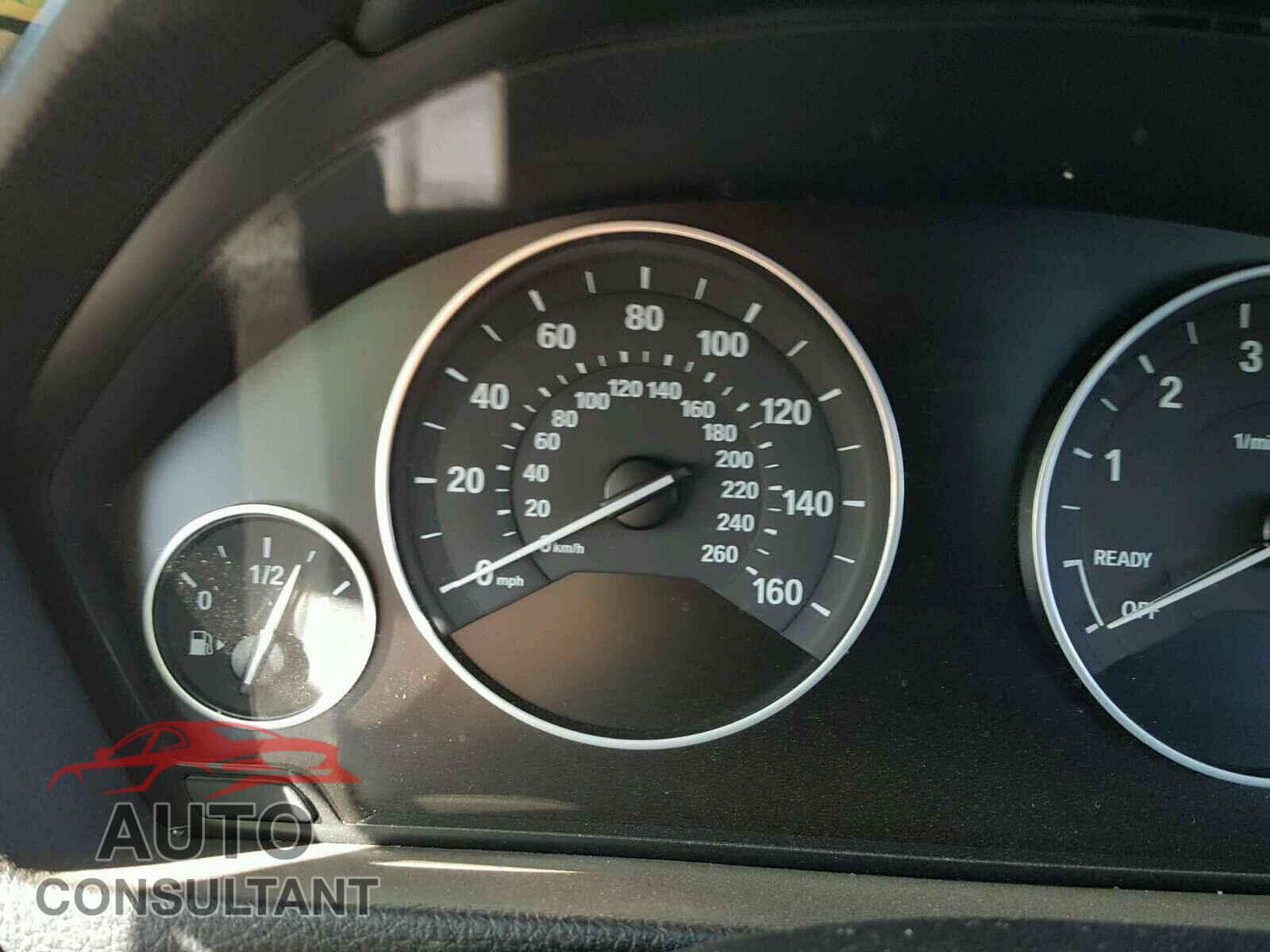 BMW 3 SERIES 2015 - WBA3C1C54FK121237