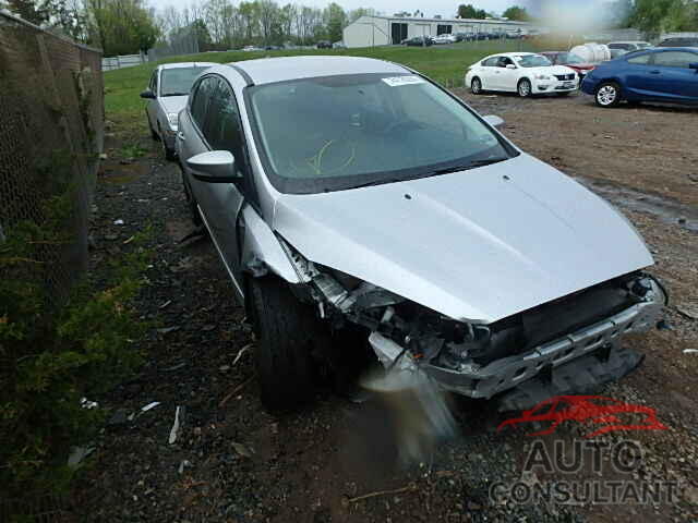 FORD FOCUS 2015 - 1FADP3K20FL285616