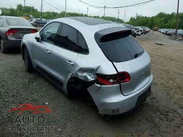 PORSCHE MACAN 2015 - WP1AB2A57FLB62377