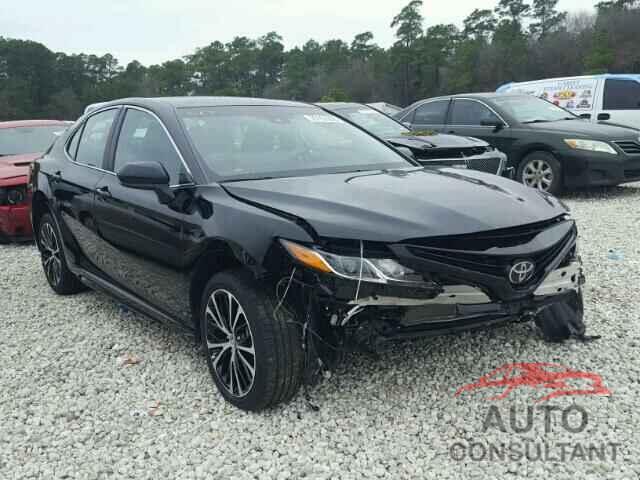TOYOTA CAMRY 2018 - 4T1B11HK5JU533694