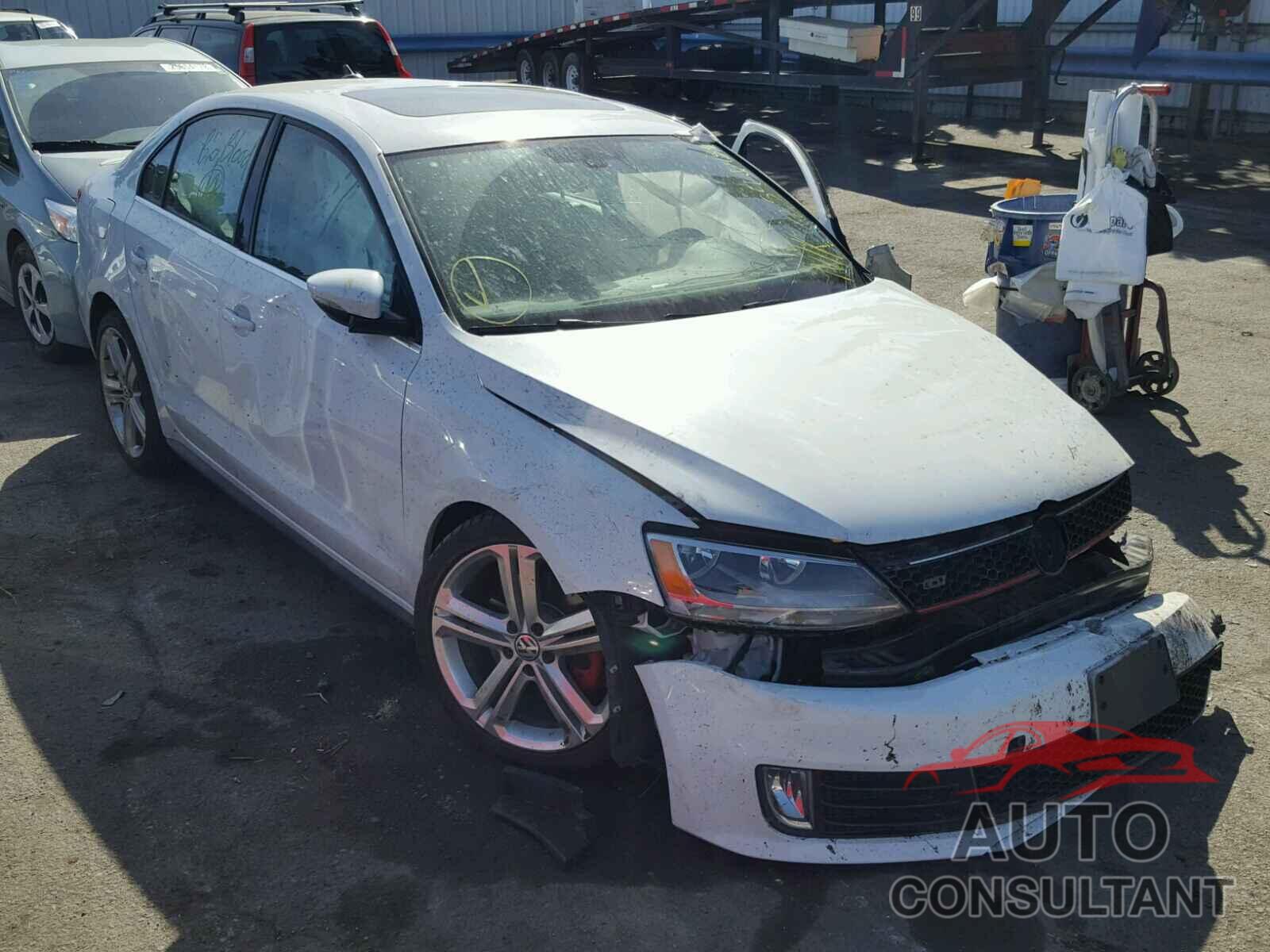 VOLKSWAGEN JETTA 2015 - 3VW4T7AJ4FM406181