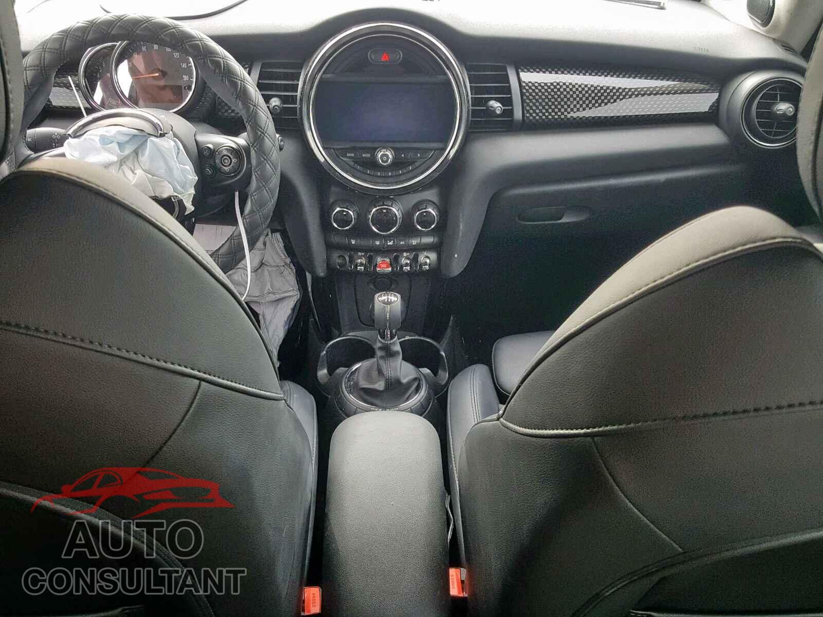 MINI COOPER 2017 - WMWXP7C58H3C61722