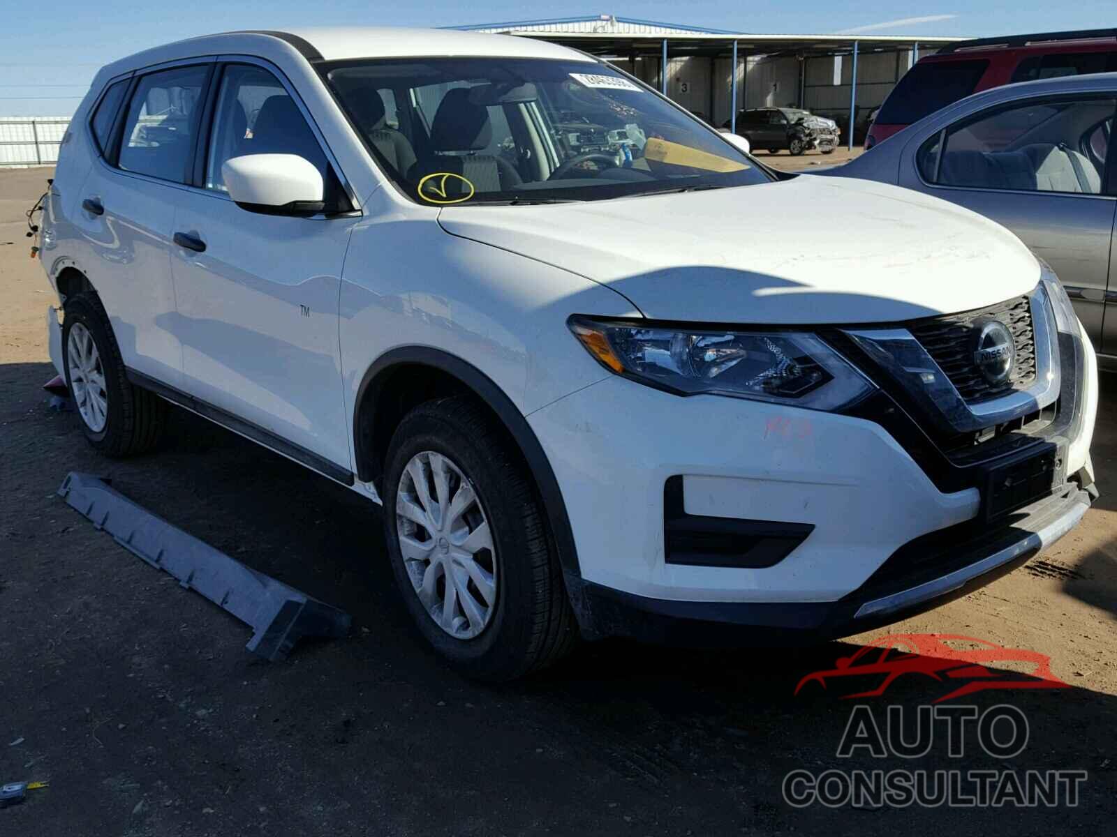 NISSAN ROGUE S 2018 - KNMAT2MV8JP501207