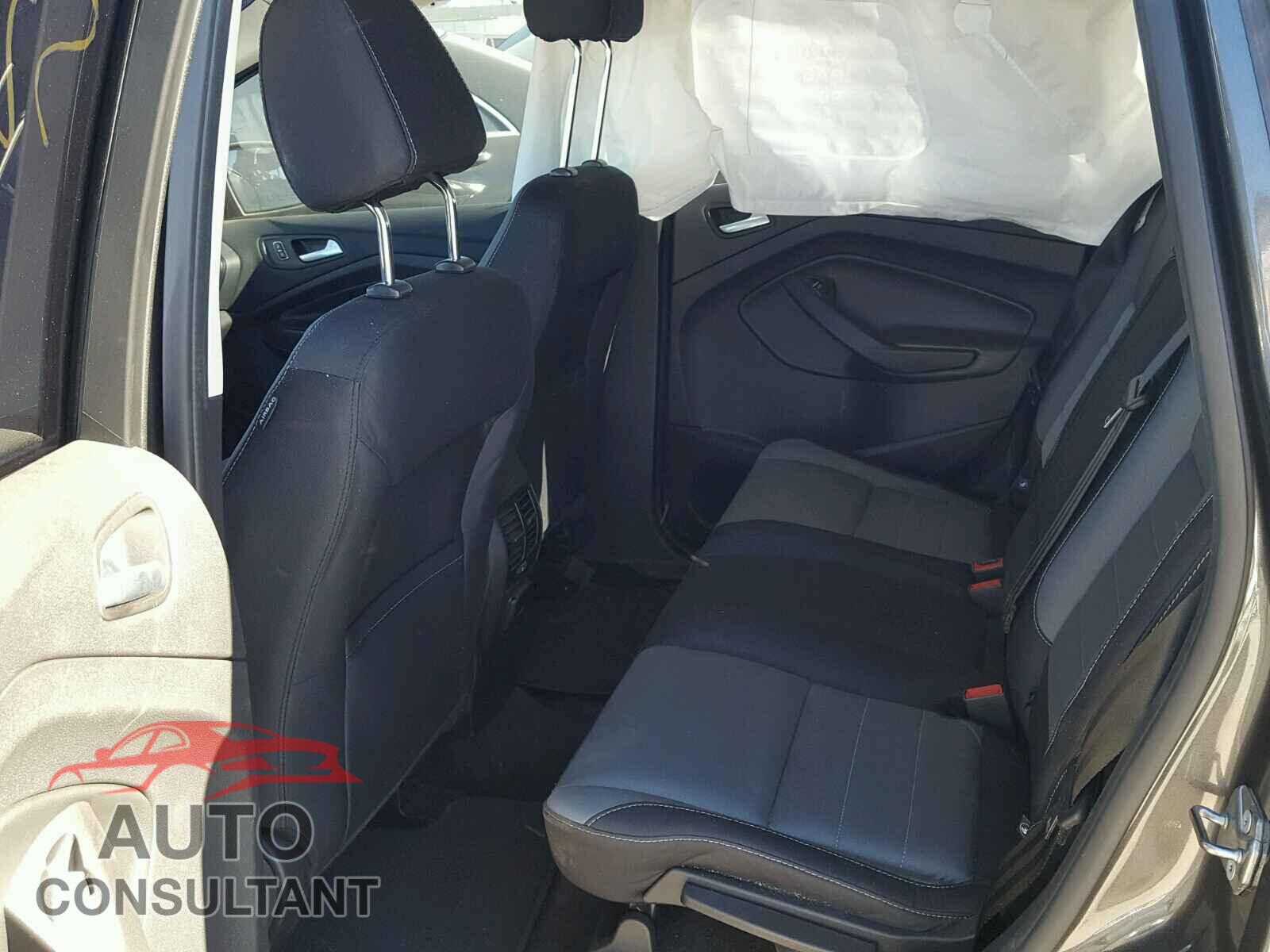 FORD CMAX 2016 - 1FADP5AU6GL101005