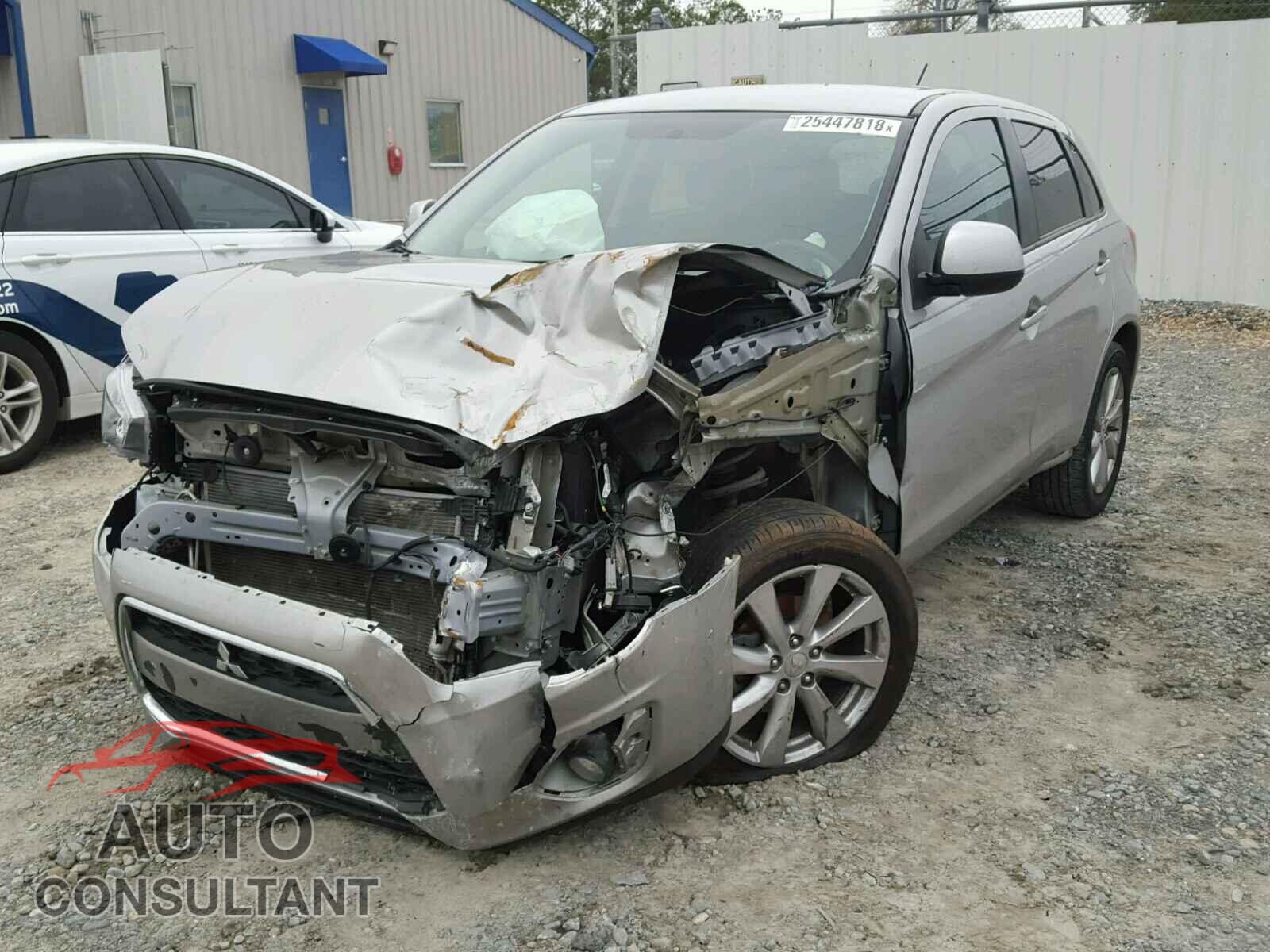 MITSUBISHI OUTLANDER 2015 - 4A4AP3AU2FE053371