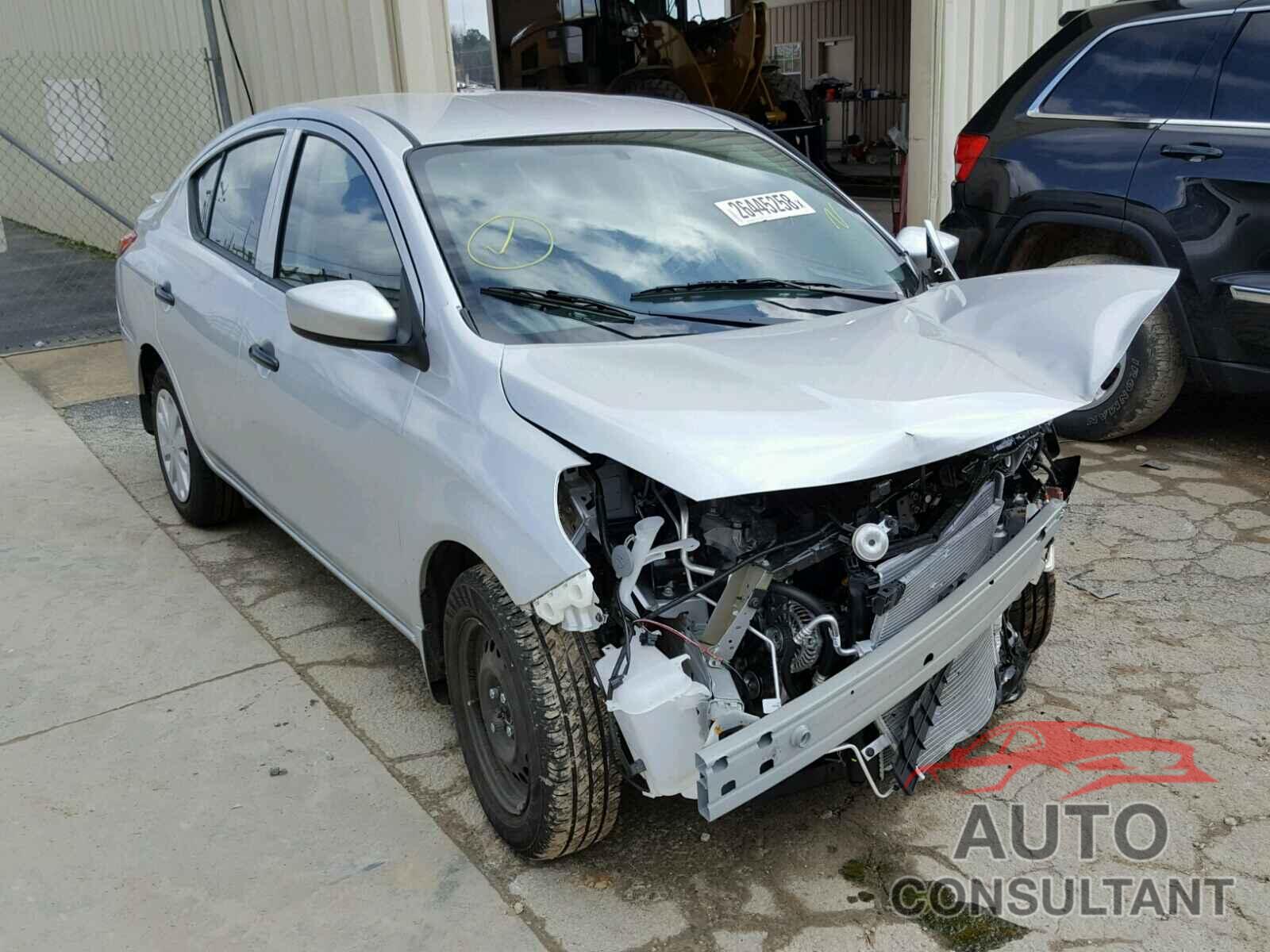 NISSAN VERSA 2017 - 3N1CN7AP7HL906635