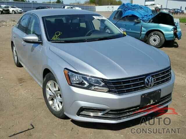 VOLKSWAGEN PASSAT 2016 - 1VWAT7A31GC014685