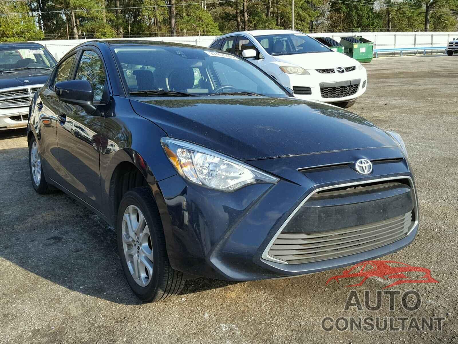 TOYOTA YARIS 2017 - 3MYDLBYV5HY152377