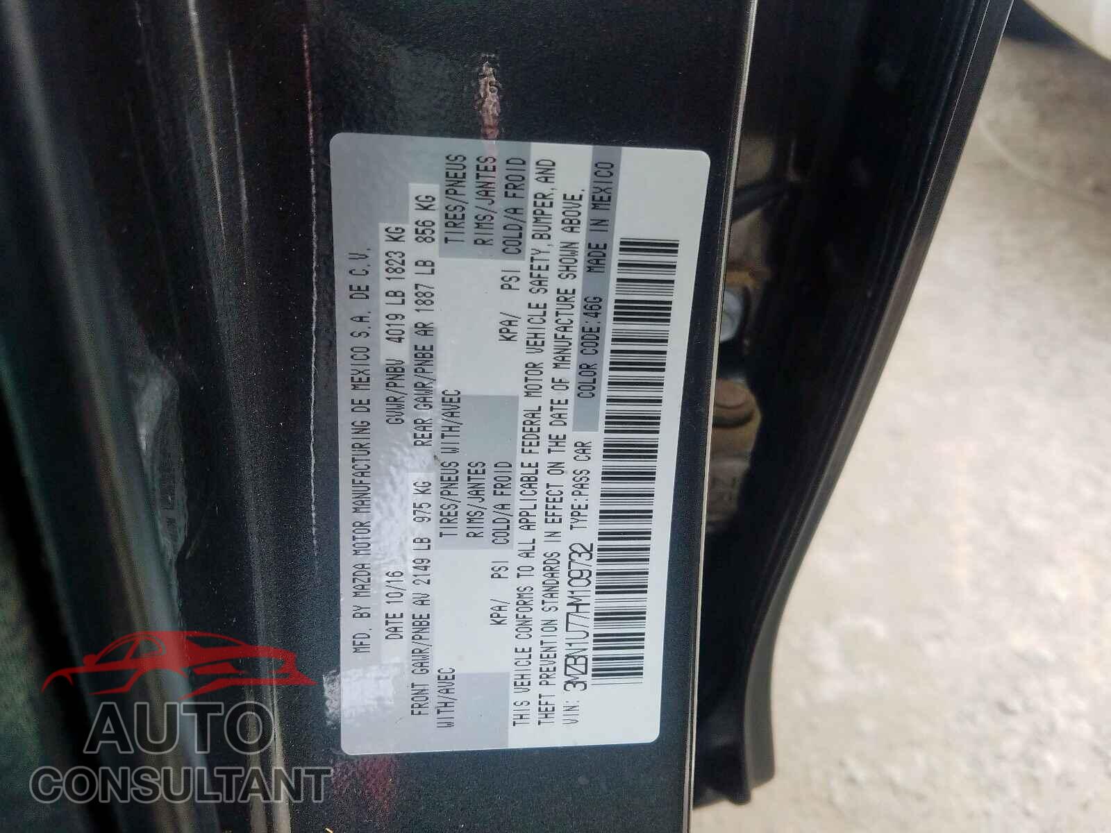 MAZDA 3 2017 - JA4AD3A34LZ030034